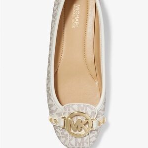 Michael Kors Fulton MK Logo Ballet Flats Vanilla Gold Hardware 7,5